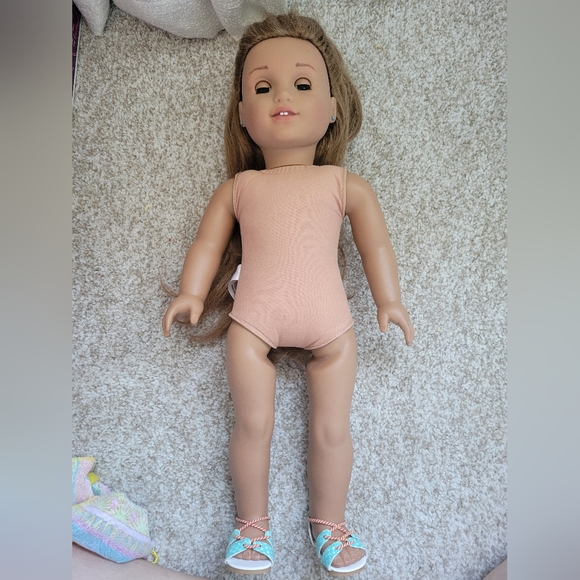 American Girl Lea Clark - Picture 4 of 6